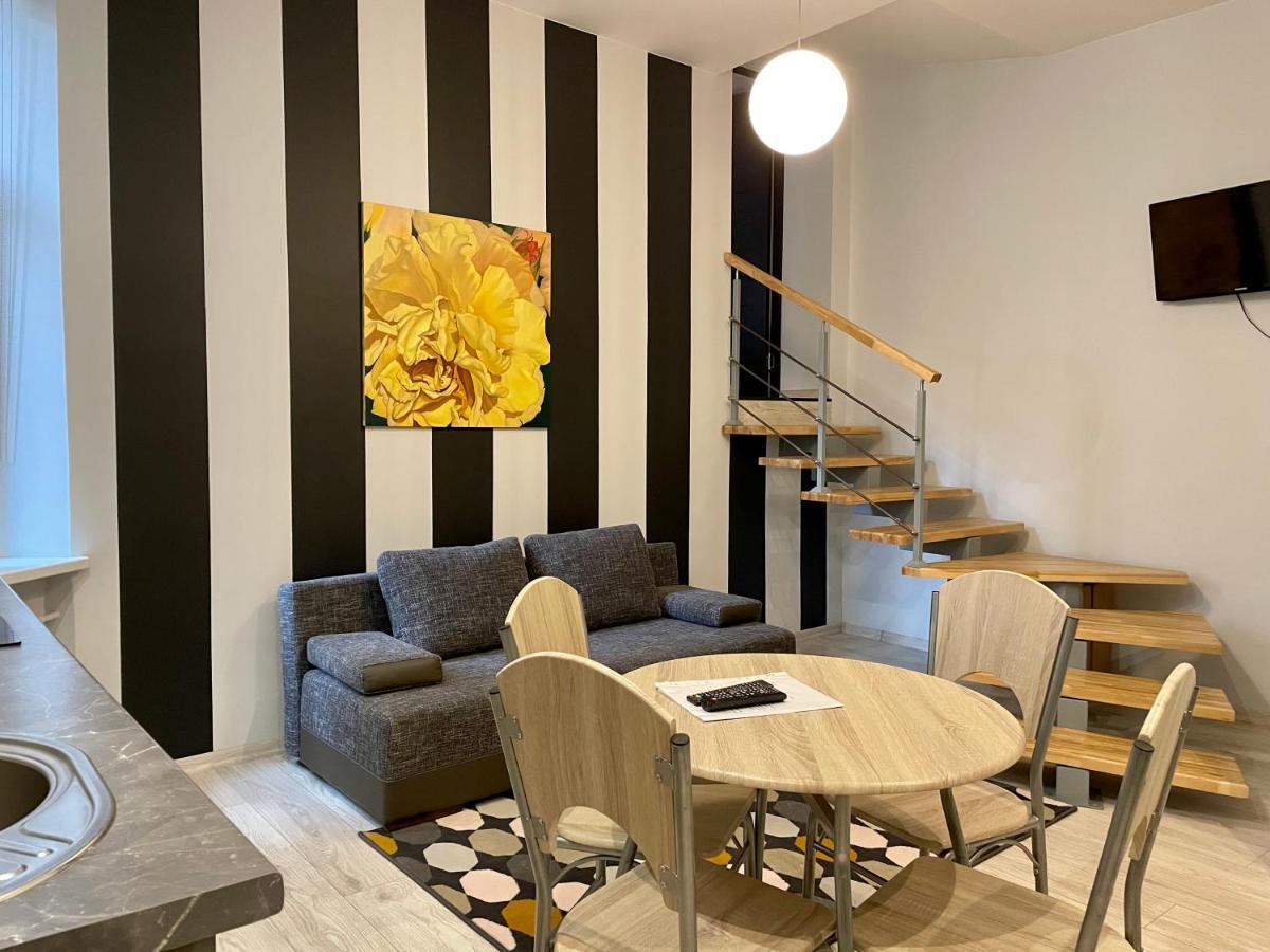 Modern-style Flat 2 Huoneisto *